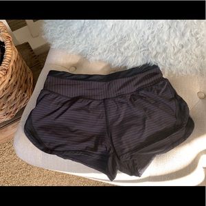 Lululemon Speed Up shorts